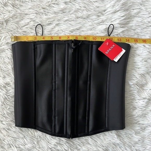 Spanx Corset Sculpt Zip Women’s in black size Large - Picture 5 of 15